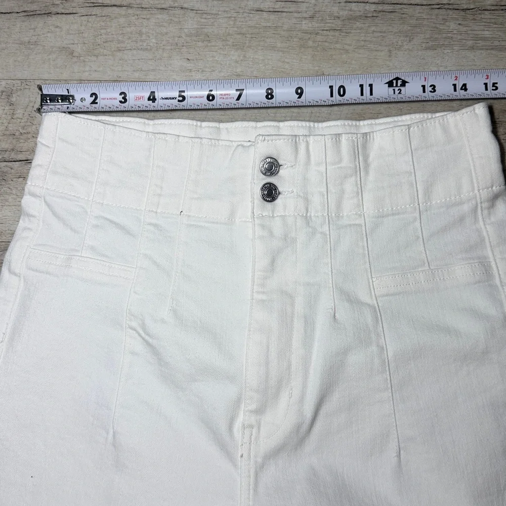 We The Free Snowy White Flare Jeans Size 31 - Picture 5 of 12